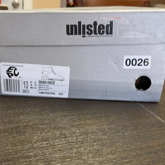 Unlisted By Kenneth Cole Baink Hiker Boot NEW In Box Size 10 - Picture 7 of 7